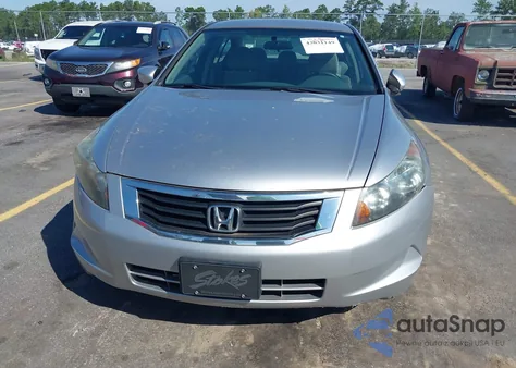 2010 Honda Accord 2.4 Lx из США, поврежденный, VIN 1HGCP2F32AA167091